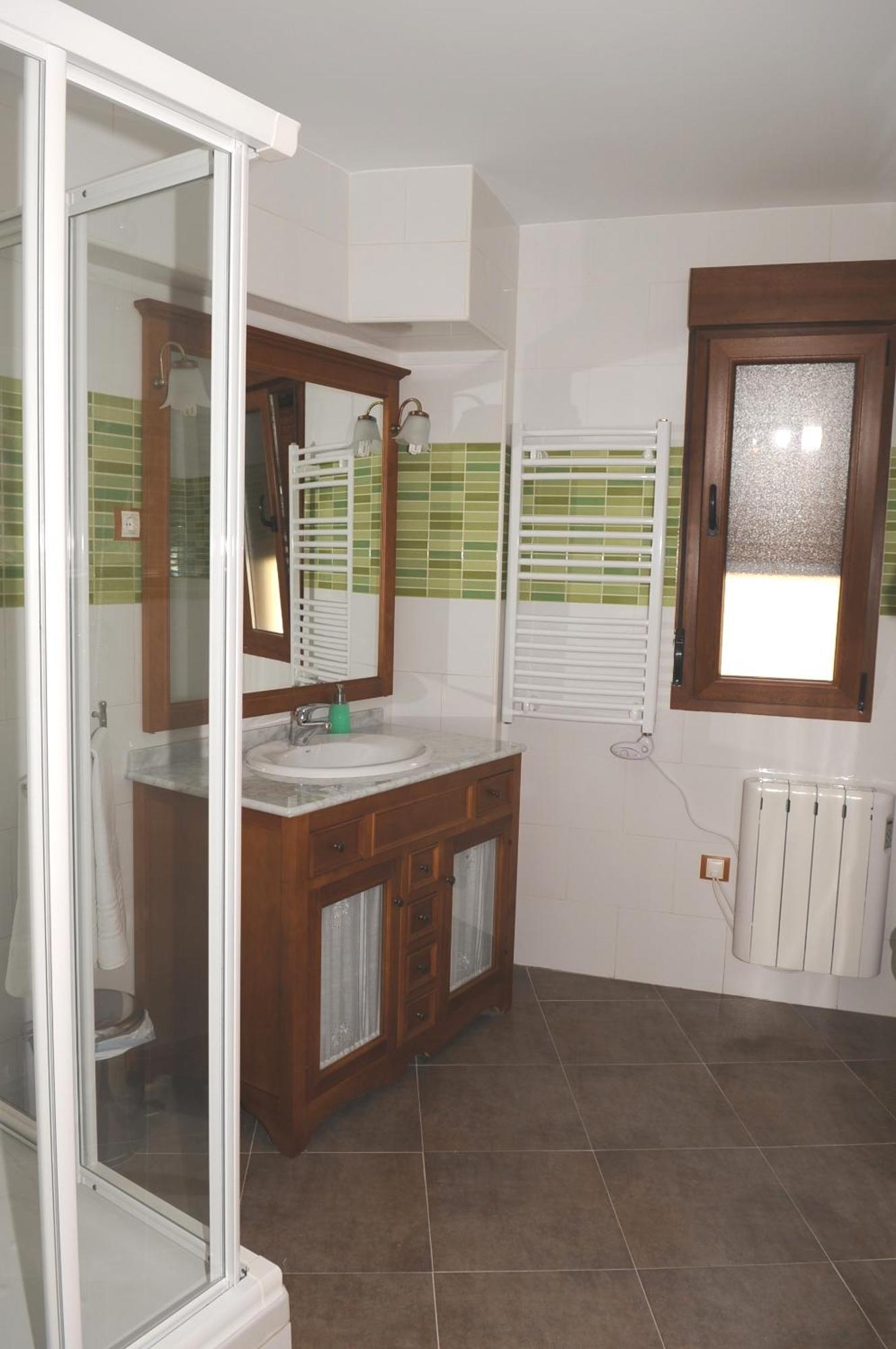 Edificio Reyes Appartement La Adrada Buitenkant foto