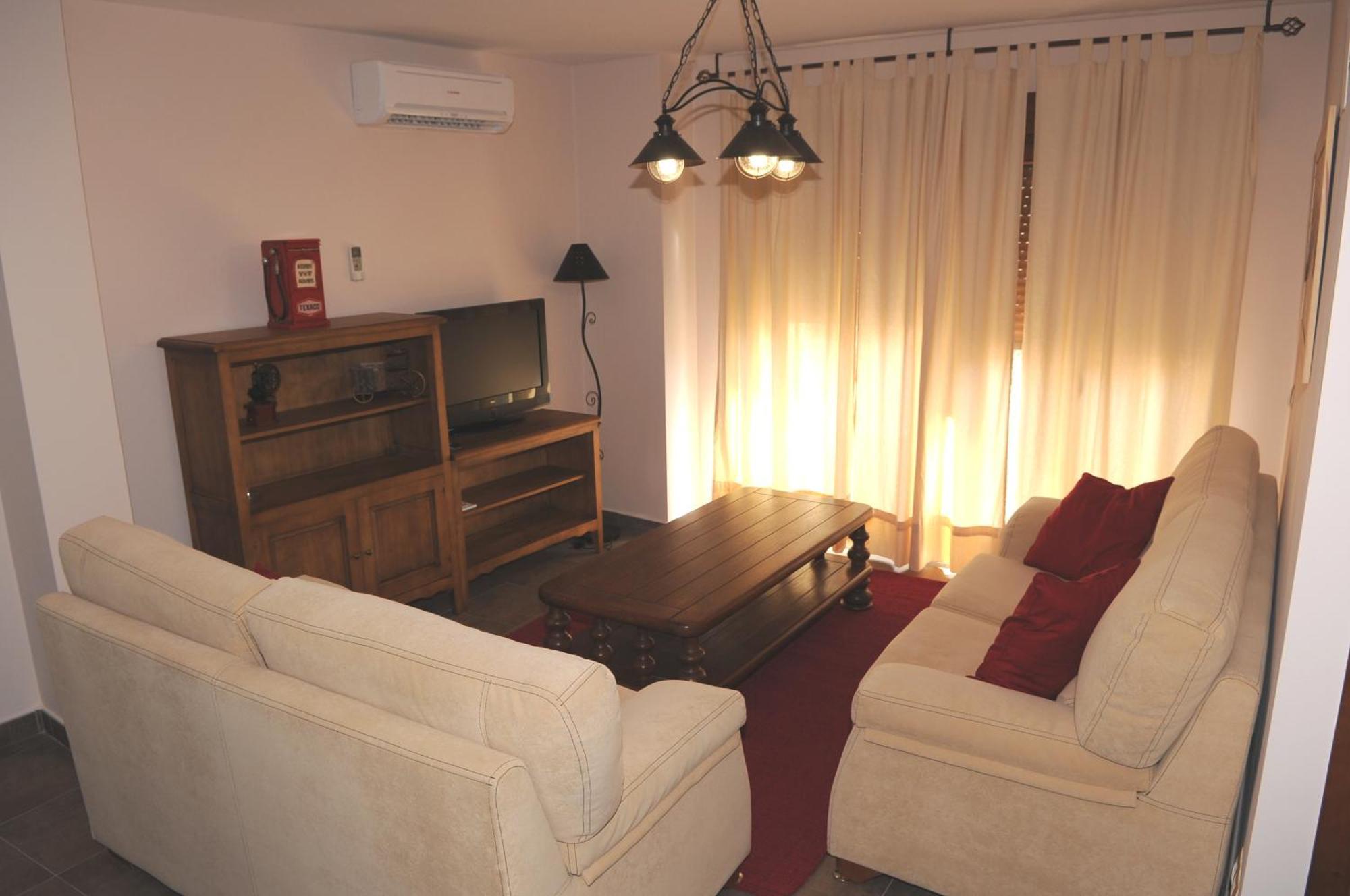 Edificio Reyes Appartement La Adrada Buitenkant foto