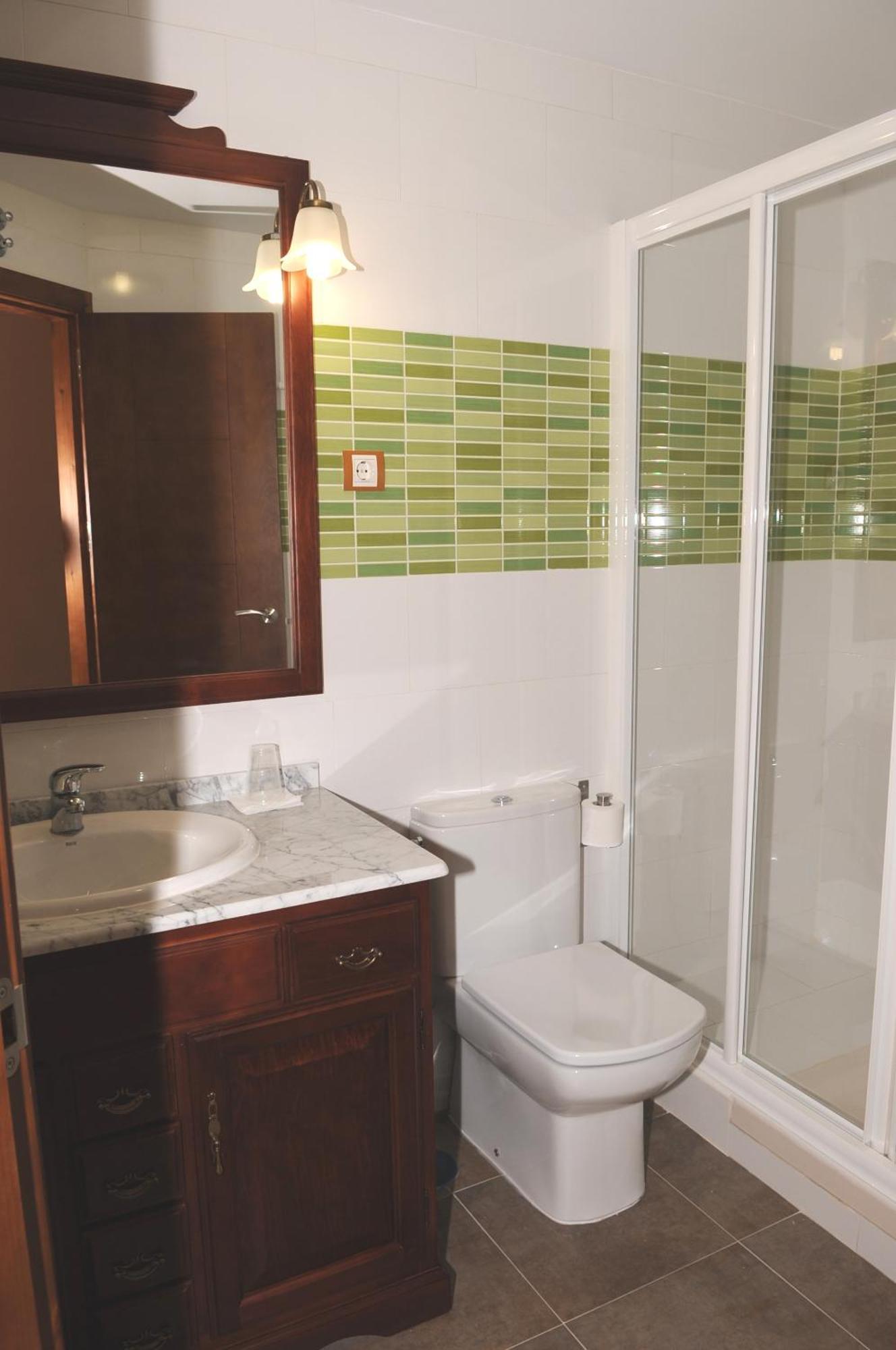 Edificio Reyes Appartement La Adrada Buitenkant foto